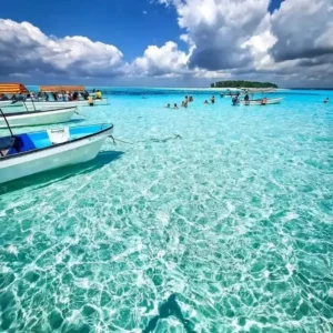 Snorkeling private Mnemba